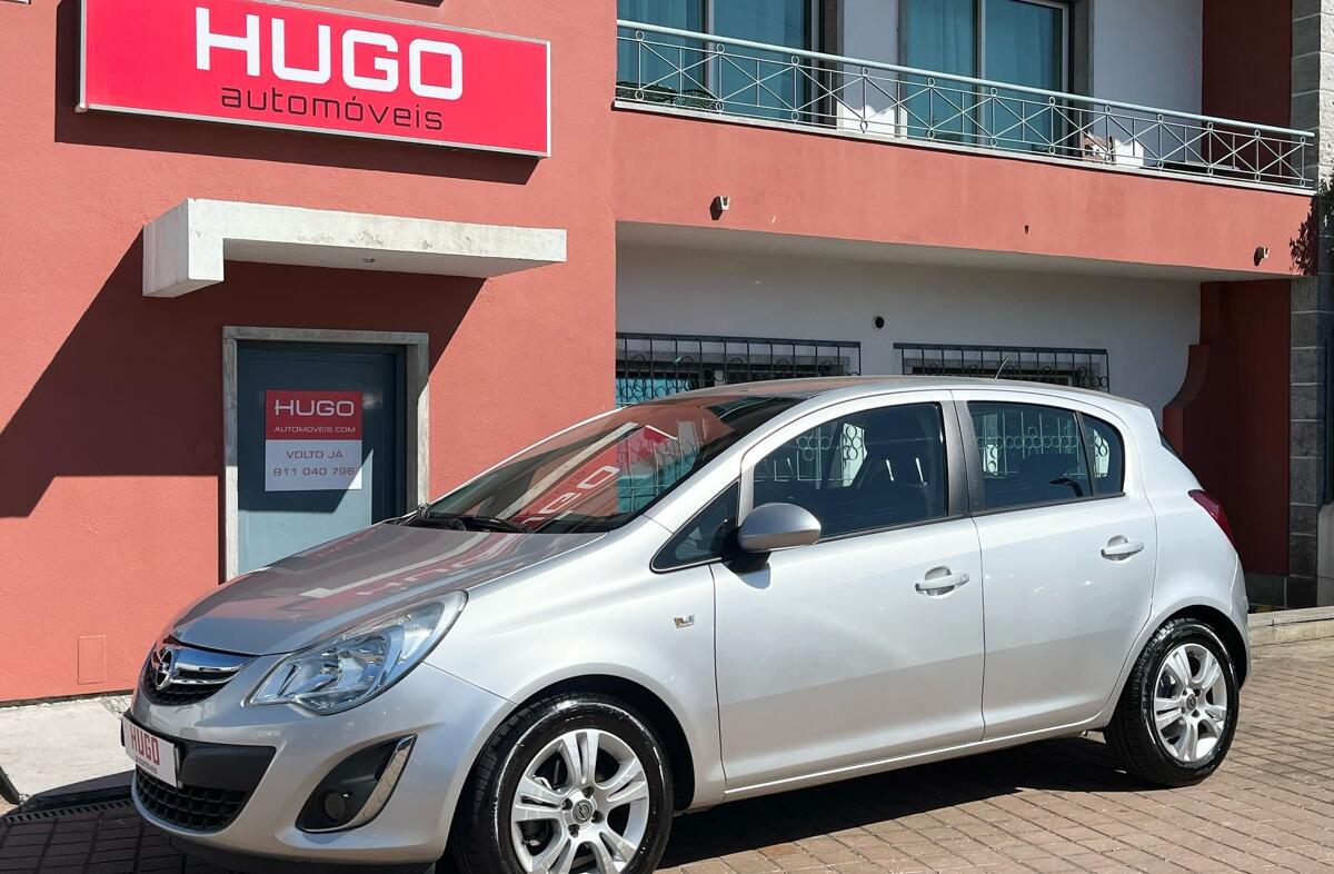 OPEL Corsa D Corsa 1.2 Cosmo Easytronic 125g