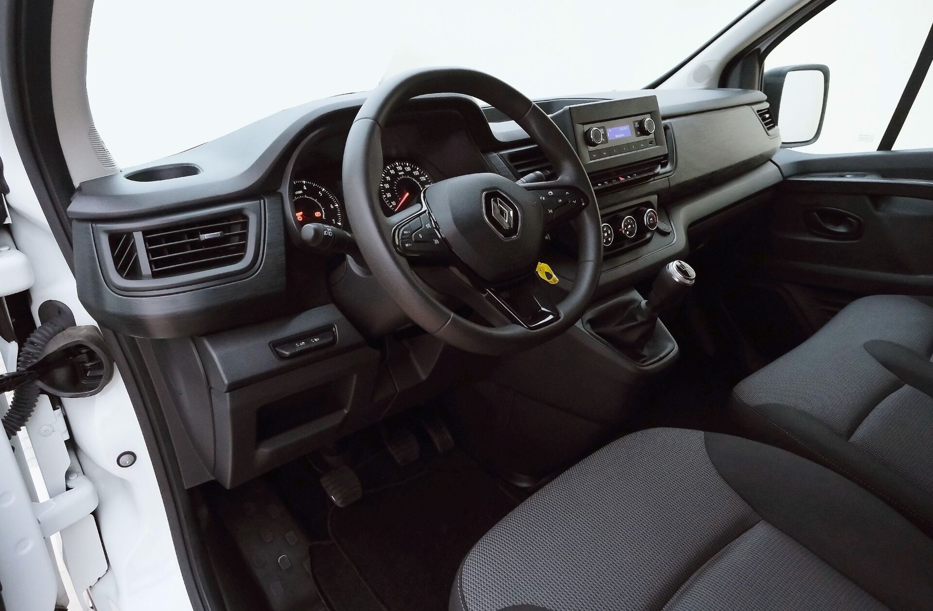 RENAULT Trafic 2.0 Blue dCi L2H1 IP