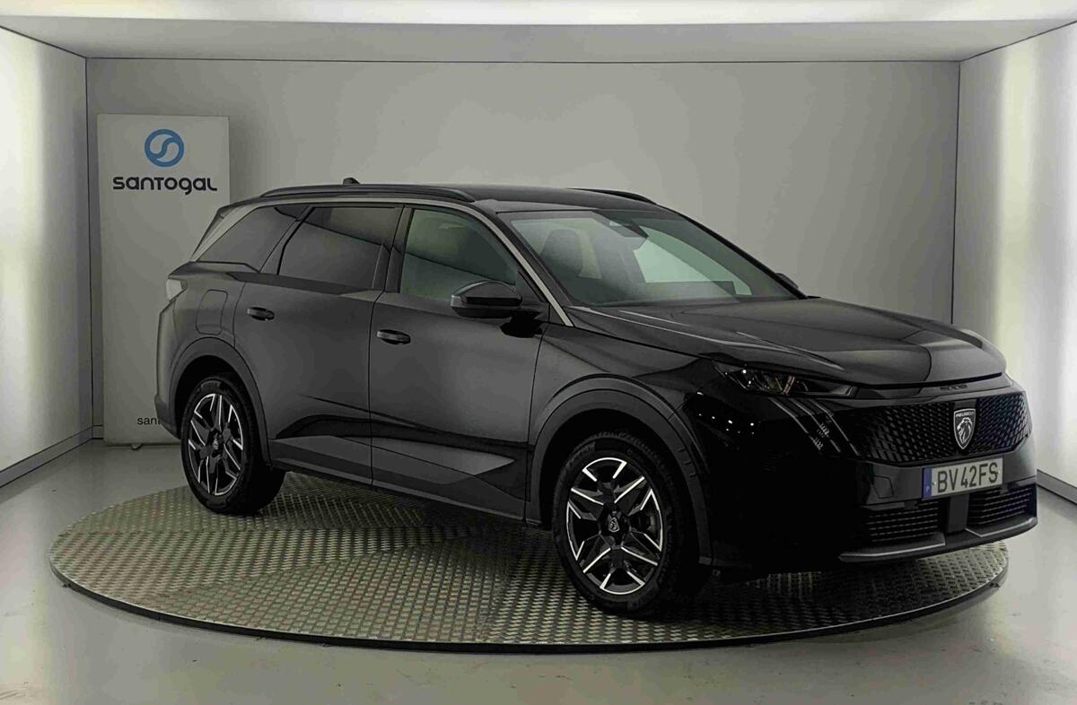 PEUGEOT 5008 1.2 Hybrid Allure e-DCS6