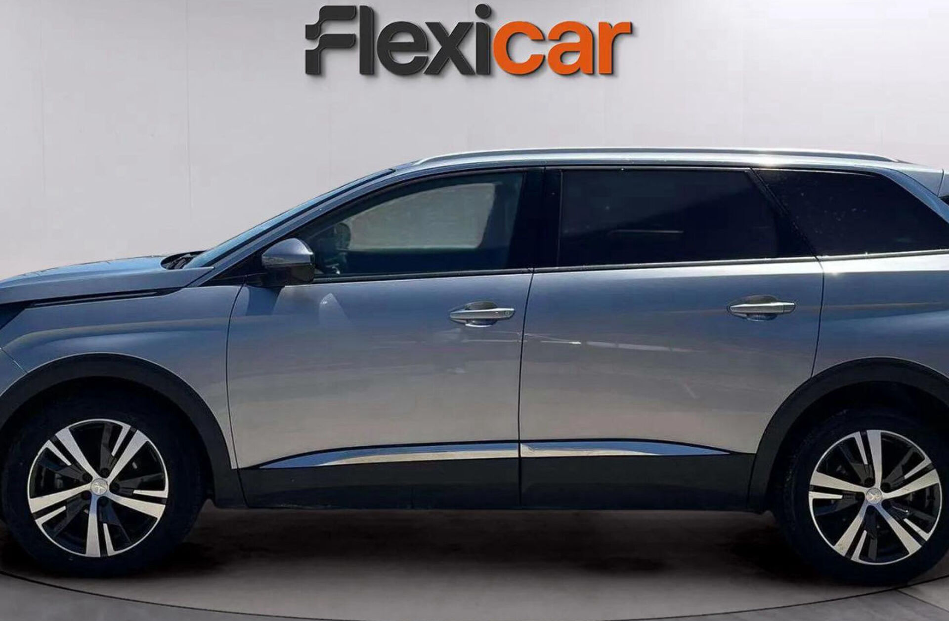 PEUGEOT 5008 1.5 BlueHDi Allure Pack