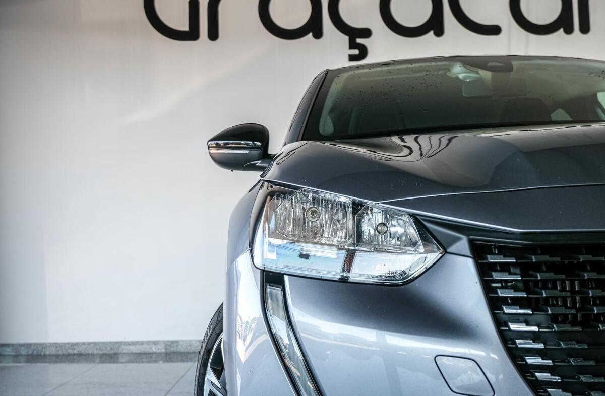 PEUGEOT 208 1.2 PureTech Active Pack