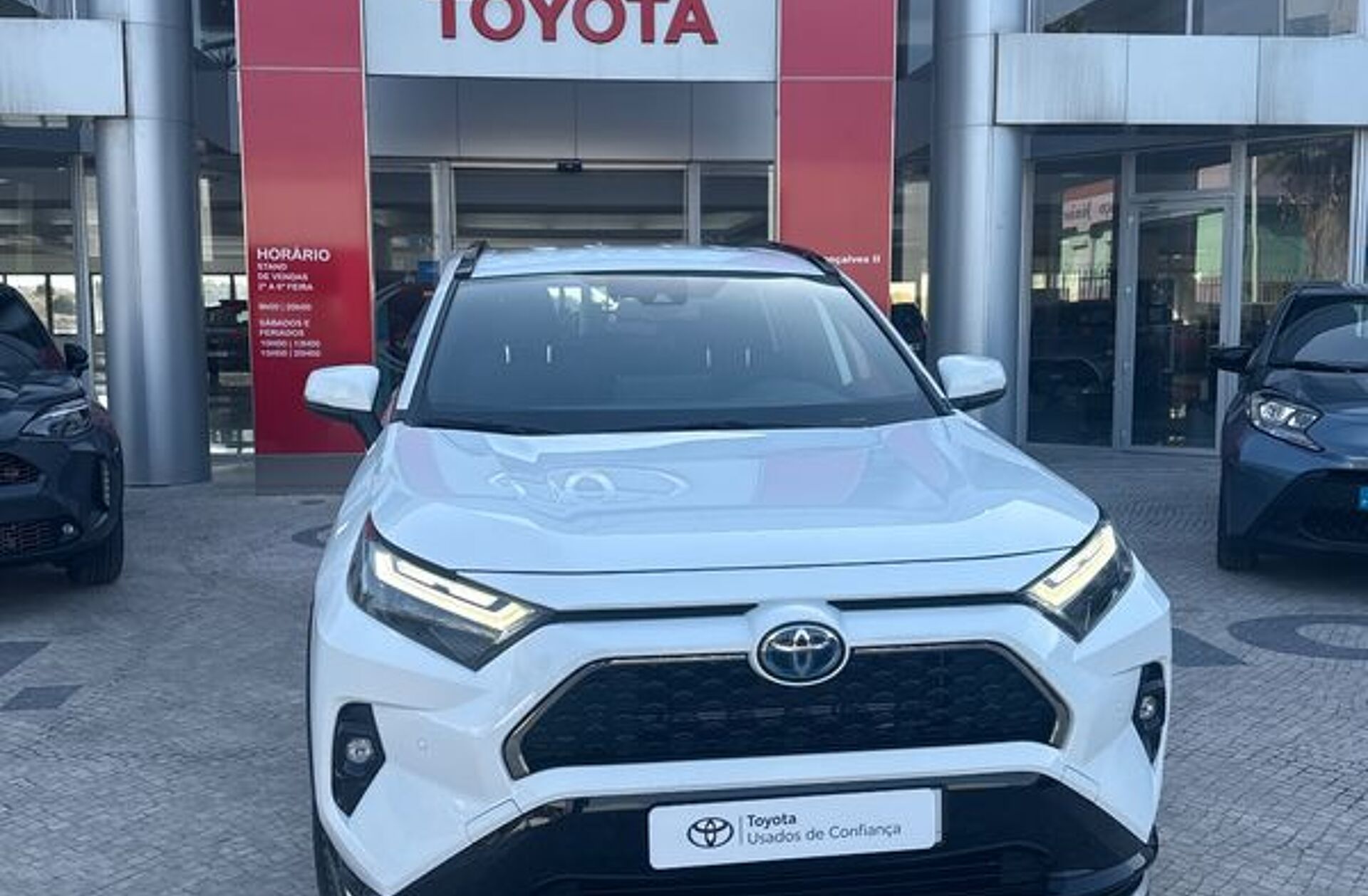 TOYOTA RAV 4 2.5 HDF Exclusive