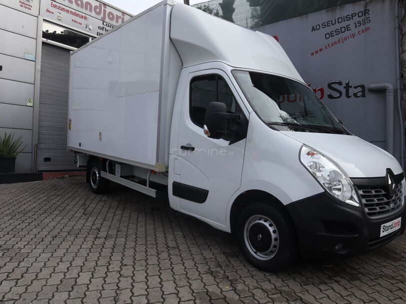 Renault Master usado Braga. Stand Jorip