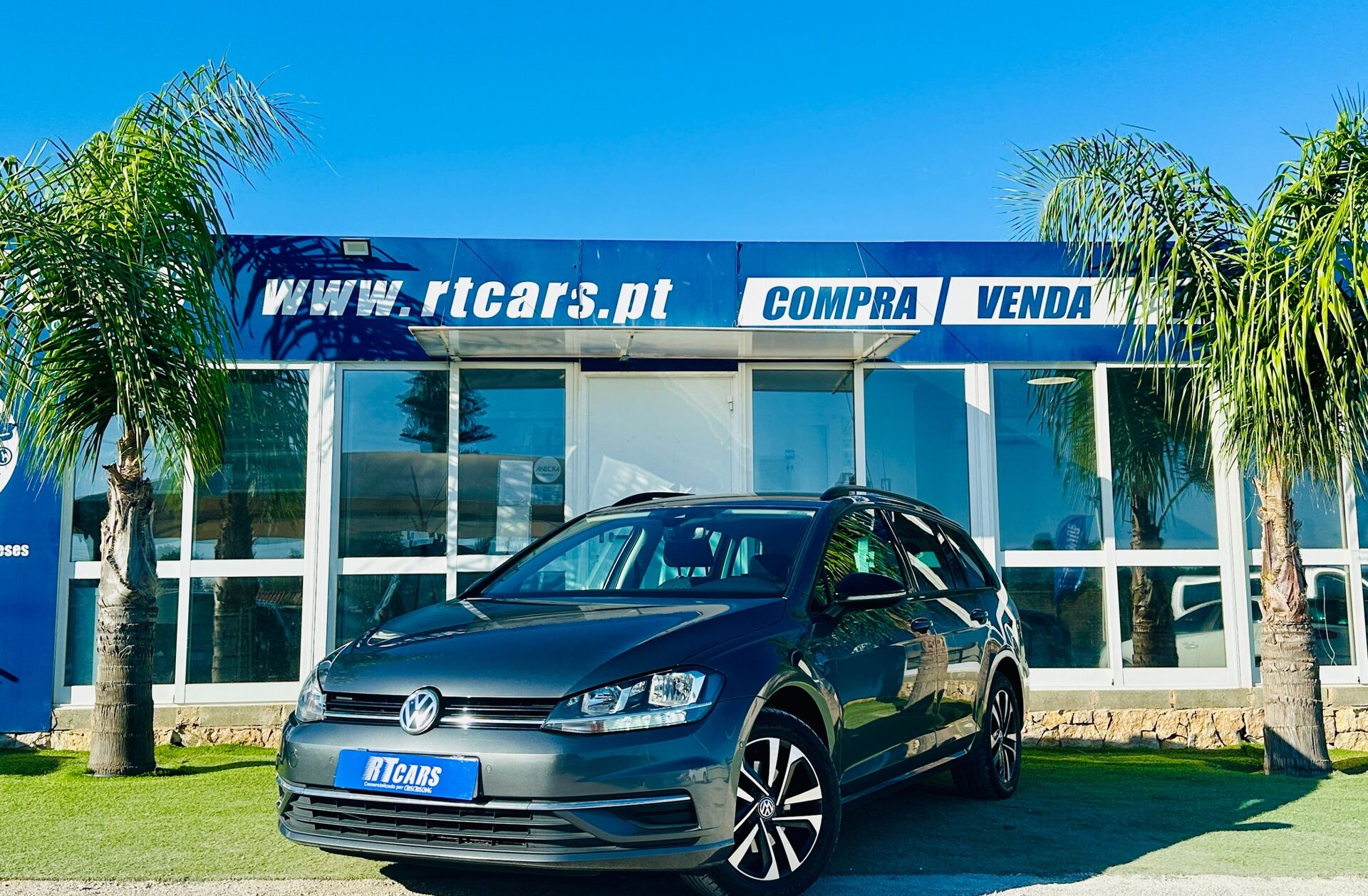 VOLKSWAGEN Golf 1.6 TDI Trendline