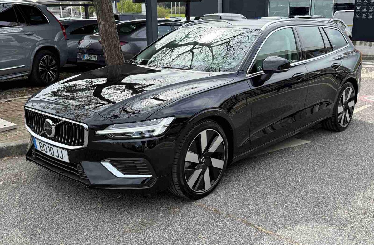 VOLVO V60 2.0 T6 AWD TE Plus Bright