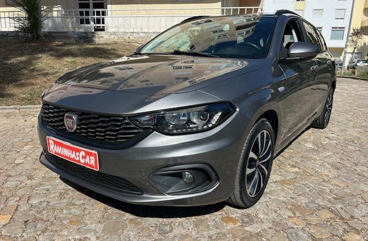 FIAT Tipo 1.3 M-Jet Lounge Tech