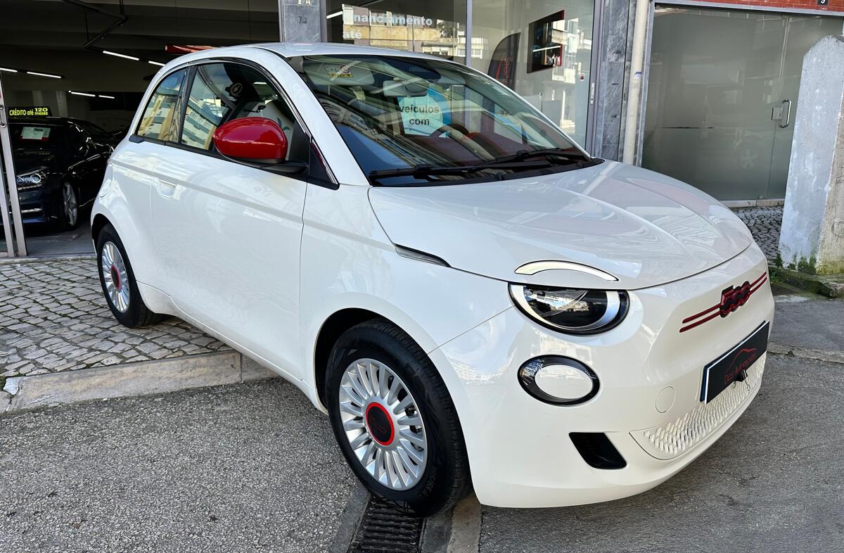 FIAT 500 23.8 kWh (RED)