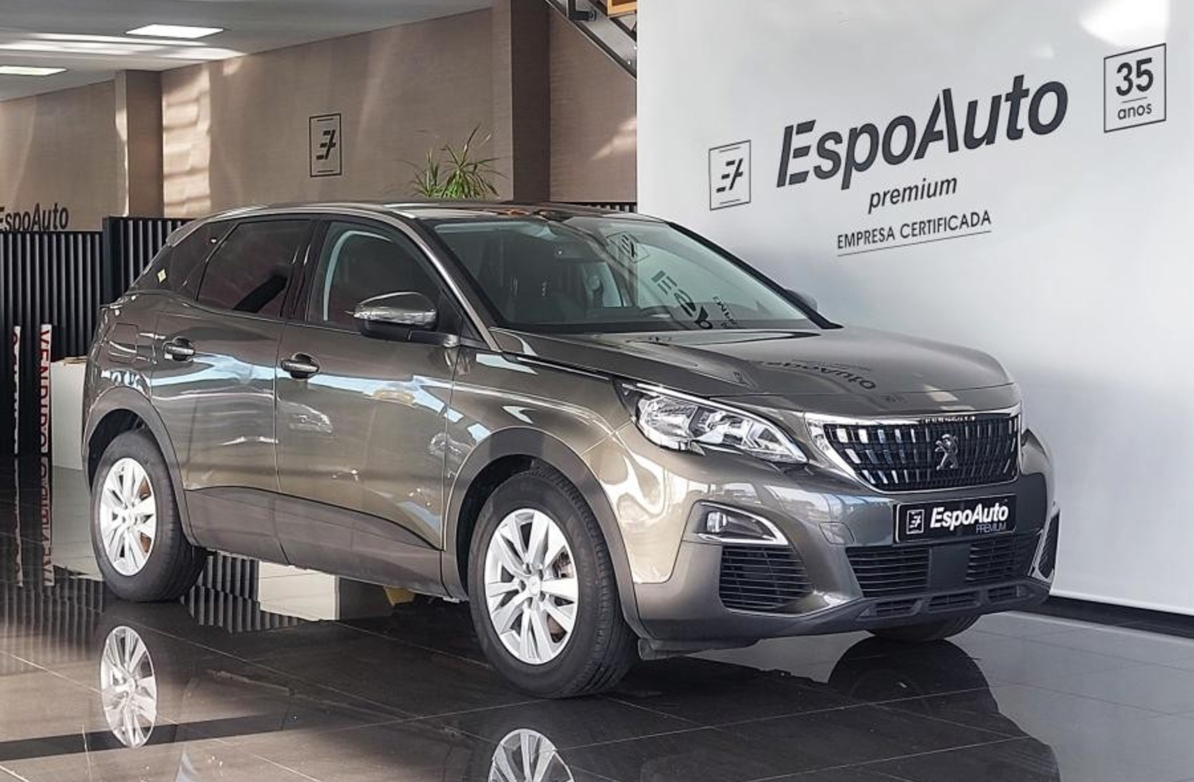 PEUGEOT 3008 1.5 BlueHDi Active
