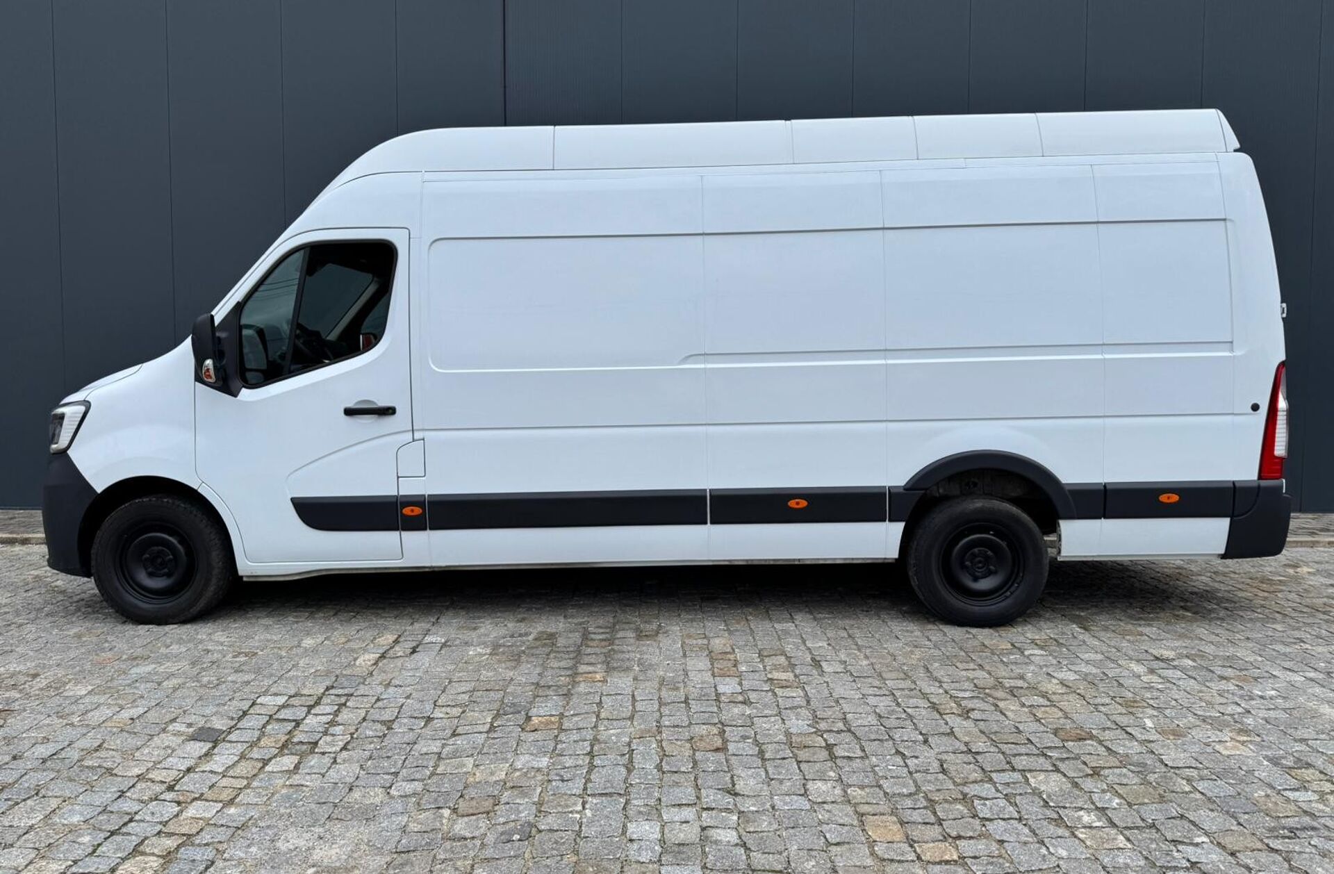 RENAULT Master 2.3 dCi L4 3.5T CD RD