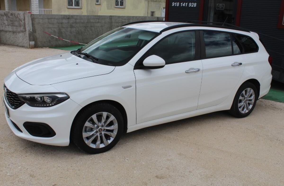 FIAT Tipo 1.6 M-Jet Easy