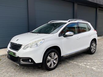 PEUGEOT 2008 1.2 PureTech Allure