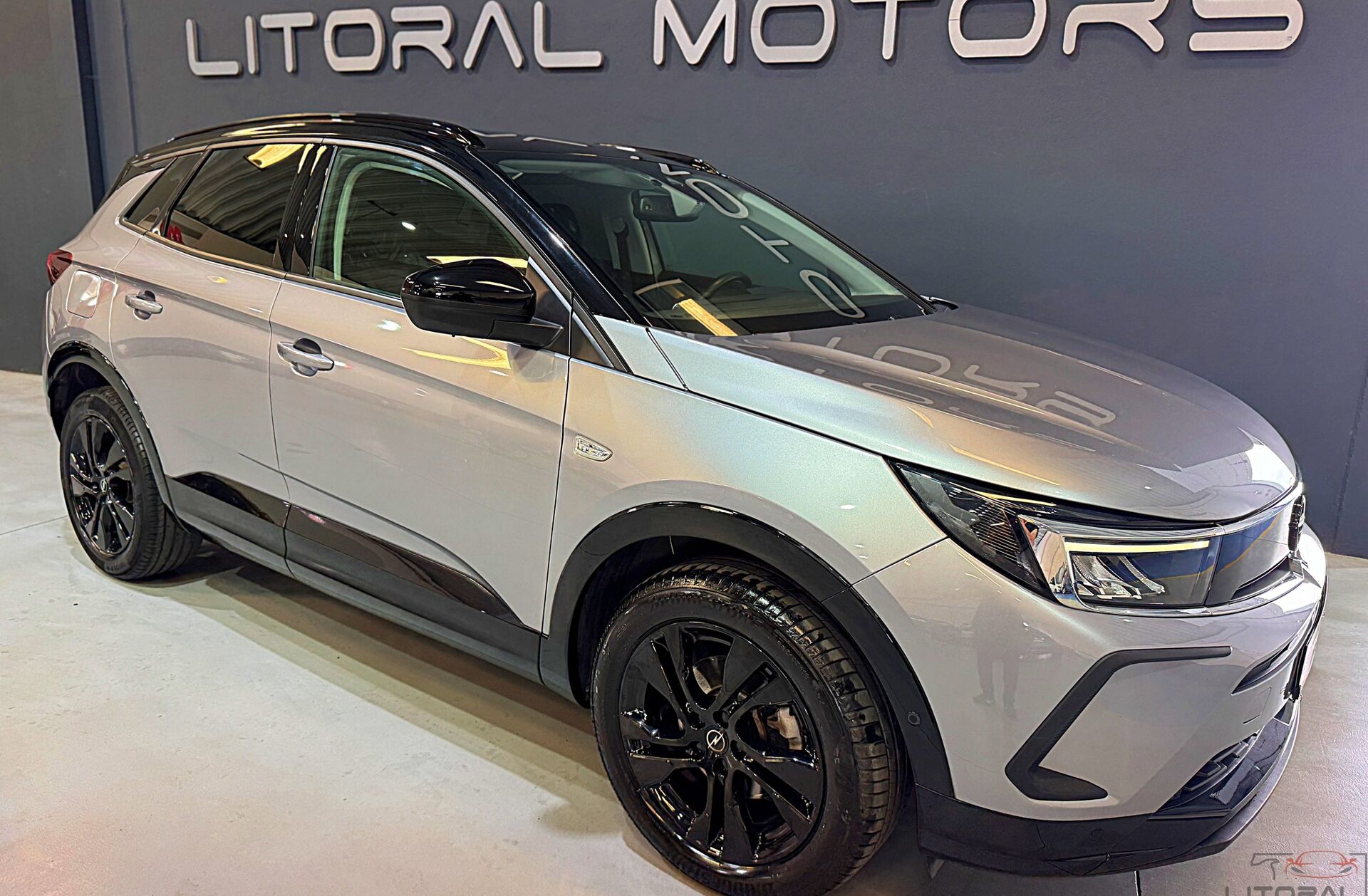 OPEL Grandland 1.2 T GS Line AT