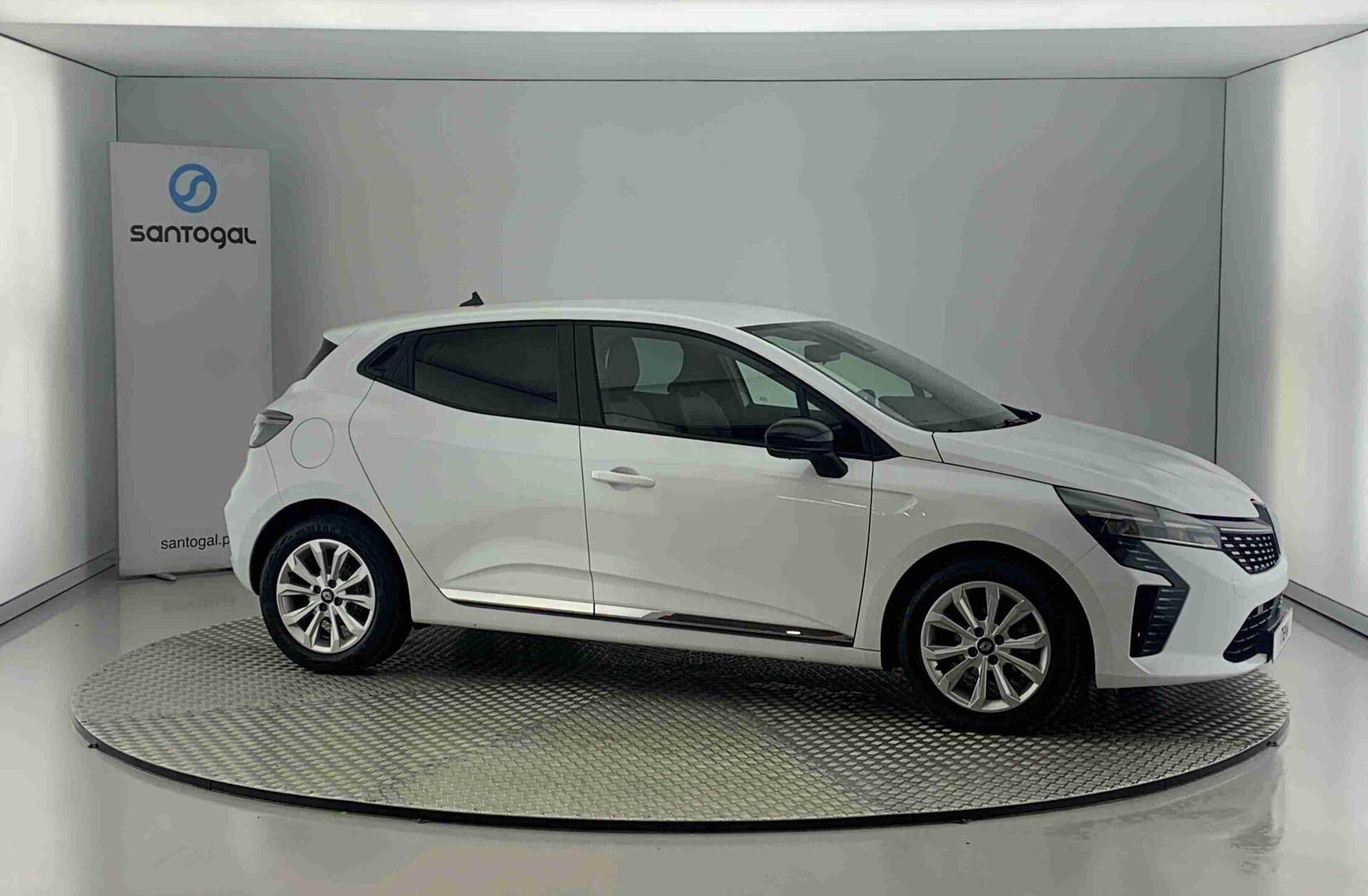 RENAULT Clio 1.0 TCe Evolution Bi-Fuel