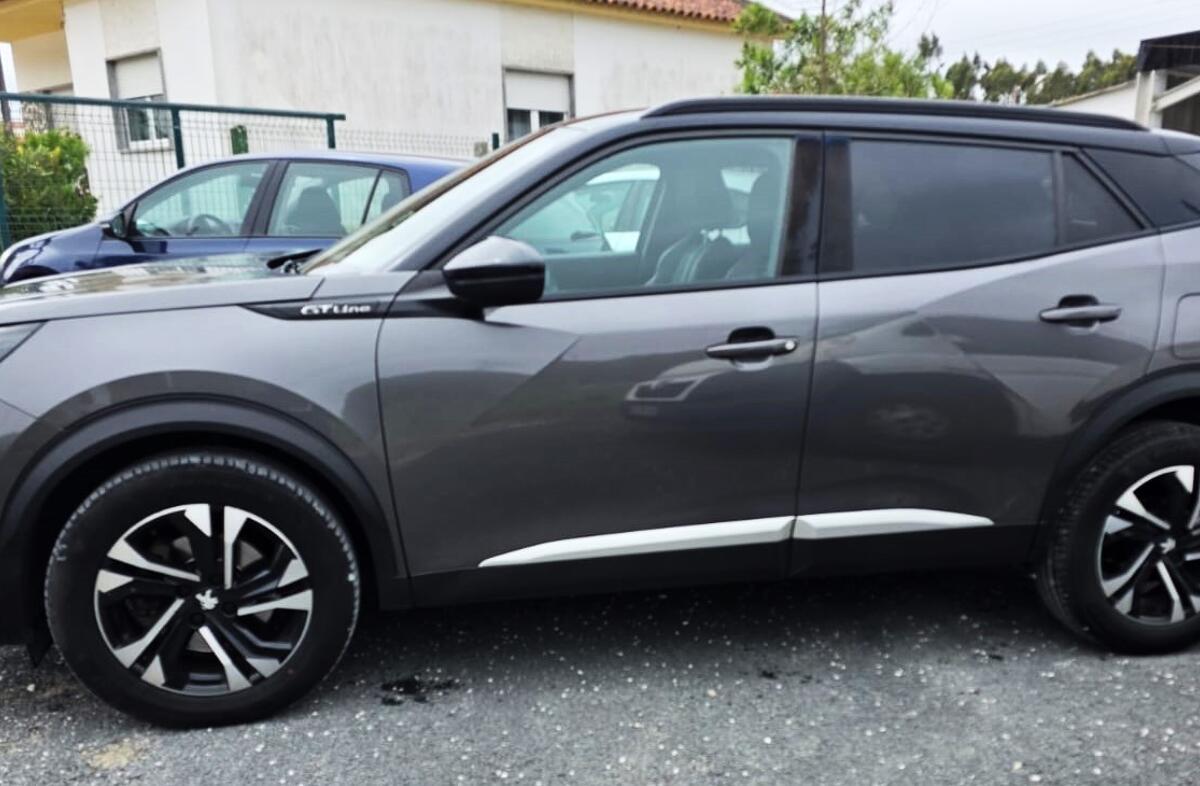 PEUGEOT 2008 1.5 BlueHDi GT Line EAT8