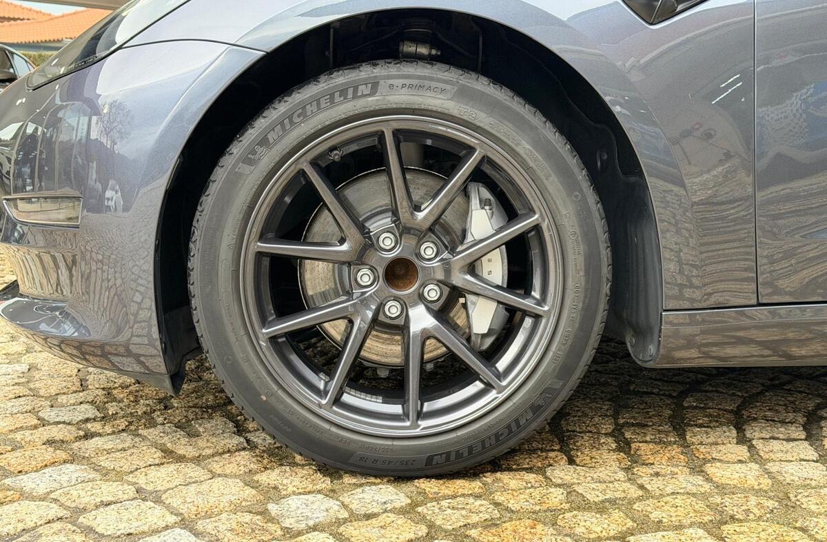 TESLA Model 3 Long Range Tração Traseira