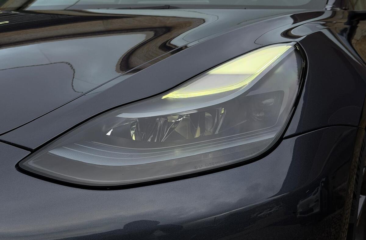 TESLA Model 3 Long Range Tração Traseira