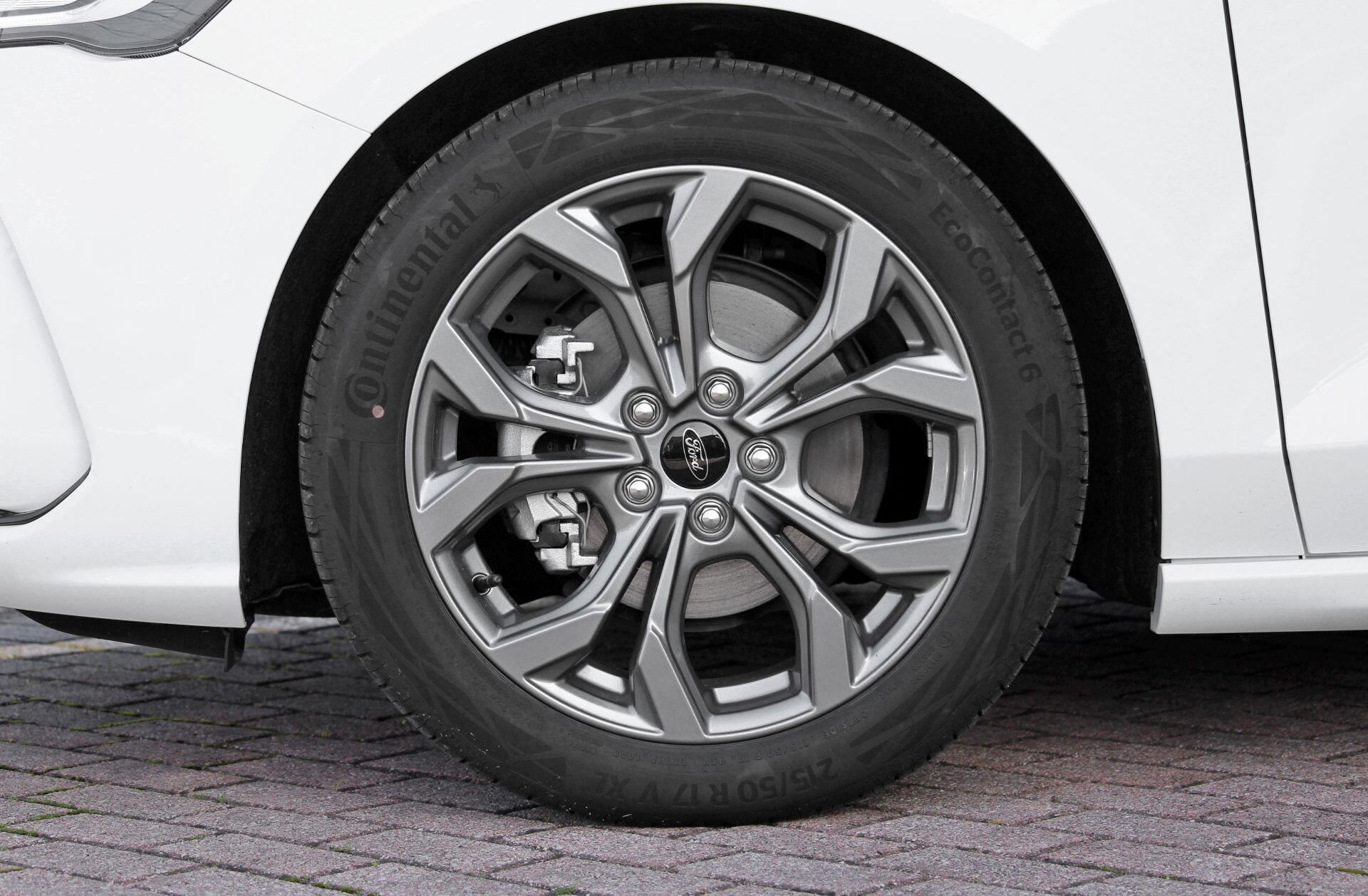 FORD Focus 1.0 EcoBoost MHEV ST-Line