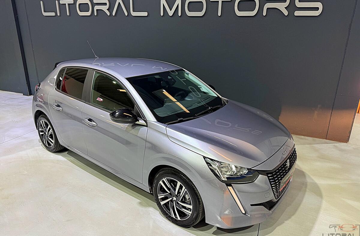 PEUGEOT 208 1.2 PureTech GT