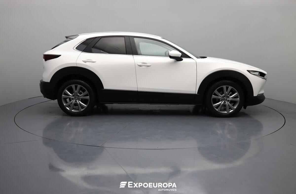 MAZDA CX-30 2.0 Sky-G Homura