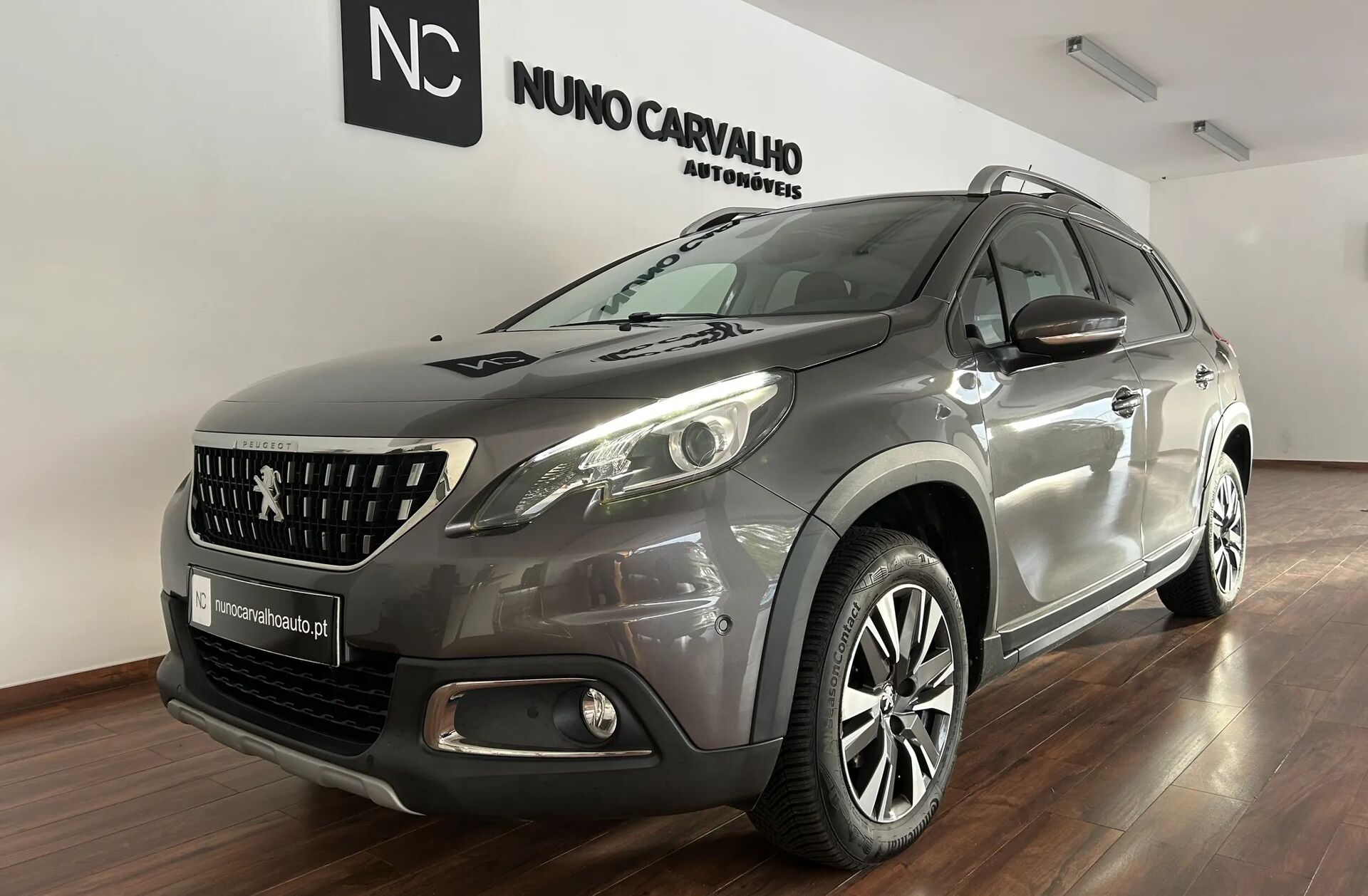 PEUGEOT 2008 1.2 PureTech Allure