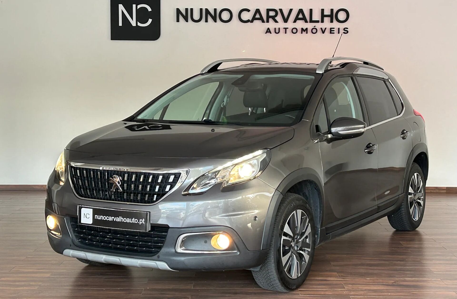 PEUGEOT 2008 1.2 PureTech Allure