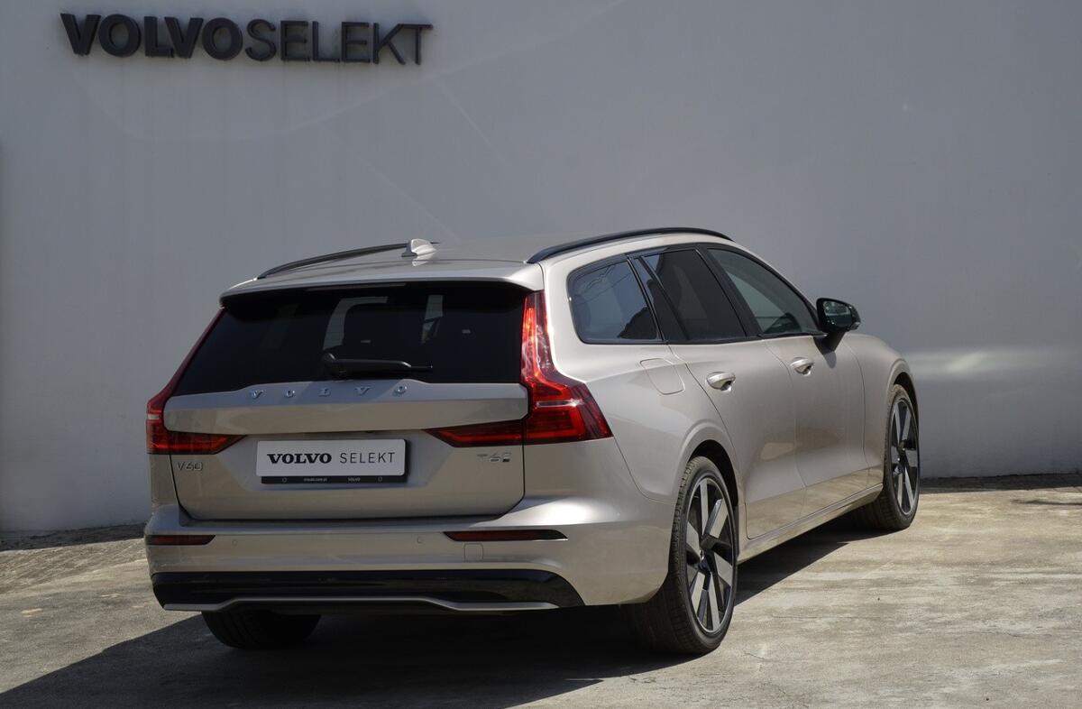 VOLVO V60 2.0 T6 AWD TE Plus Dark