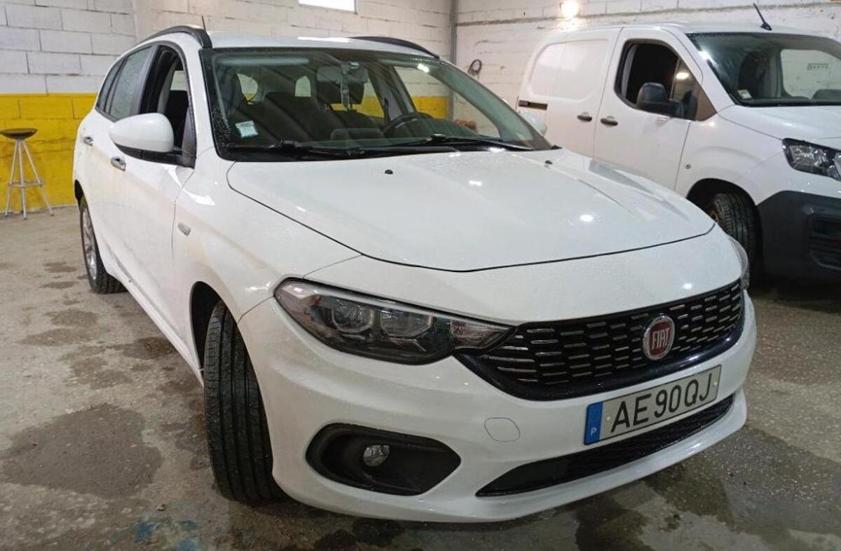 FIAT Tipo 1.3 M-Jet Lounge