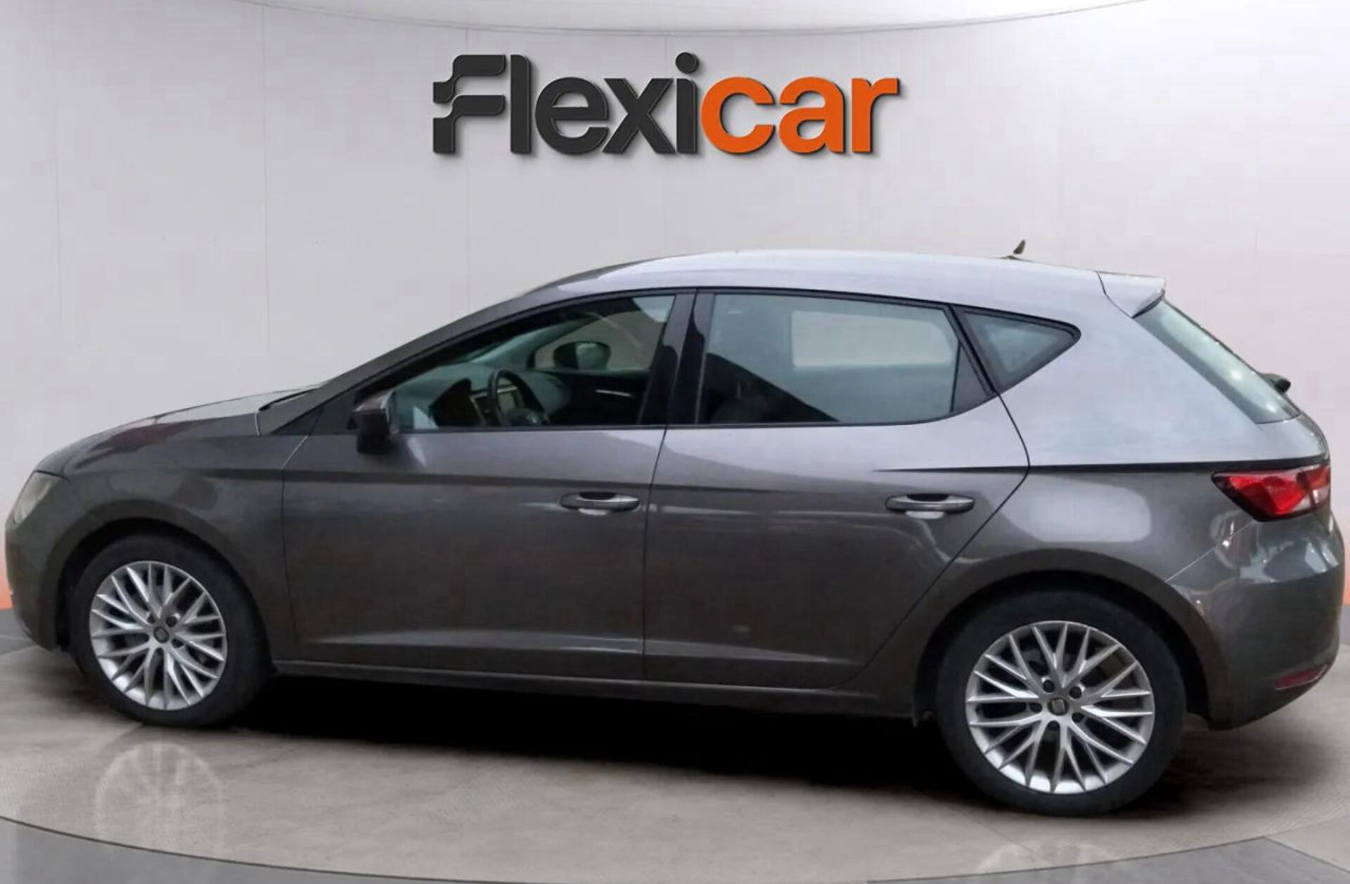SEAT Leon 1.6 TDi Style DSG S/S