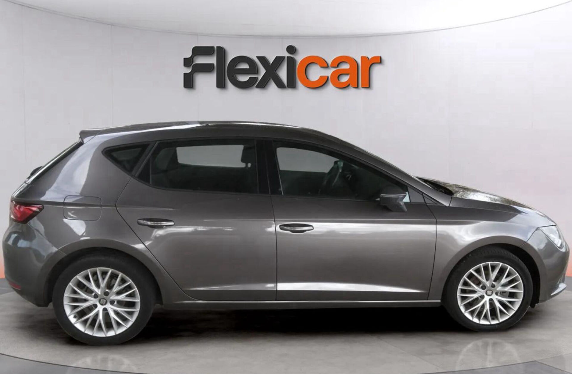 SEAT Leon 1.6 TDi Style DSG S/S