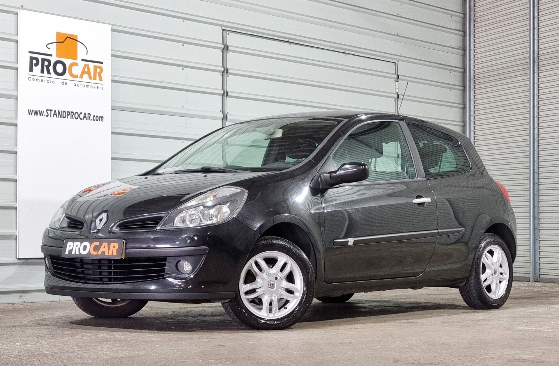 RENAULT Clio 1.2 16V Confort