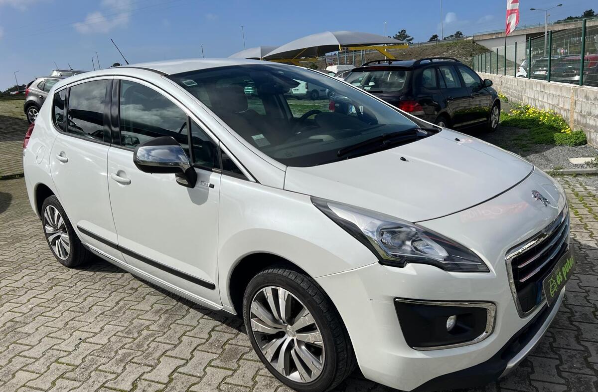 PEUGEOT 3008 1.6 HDi Active