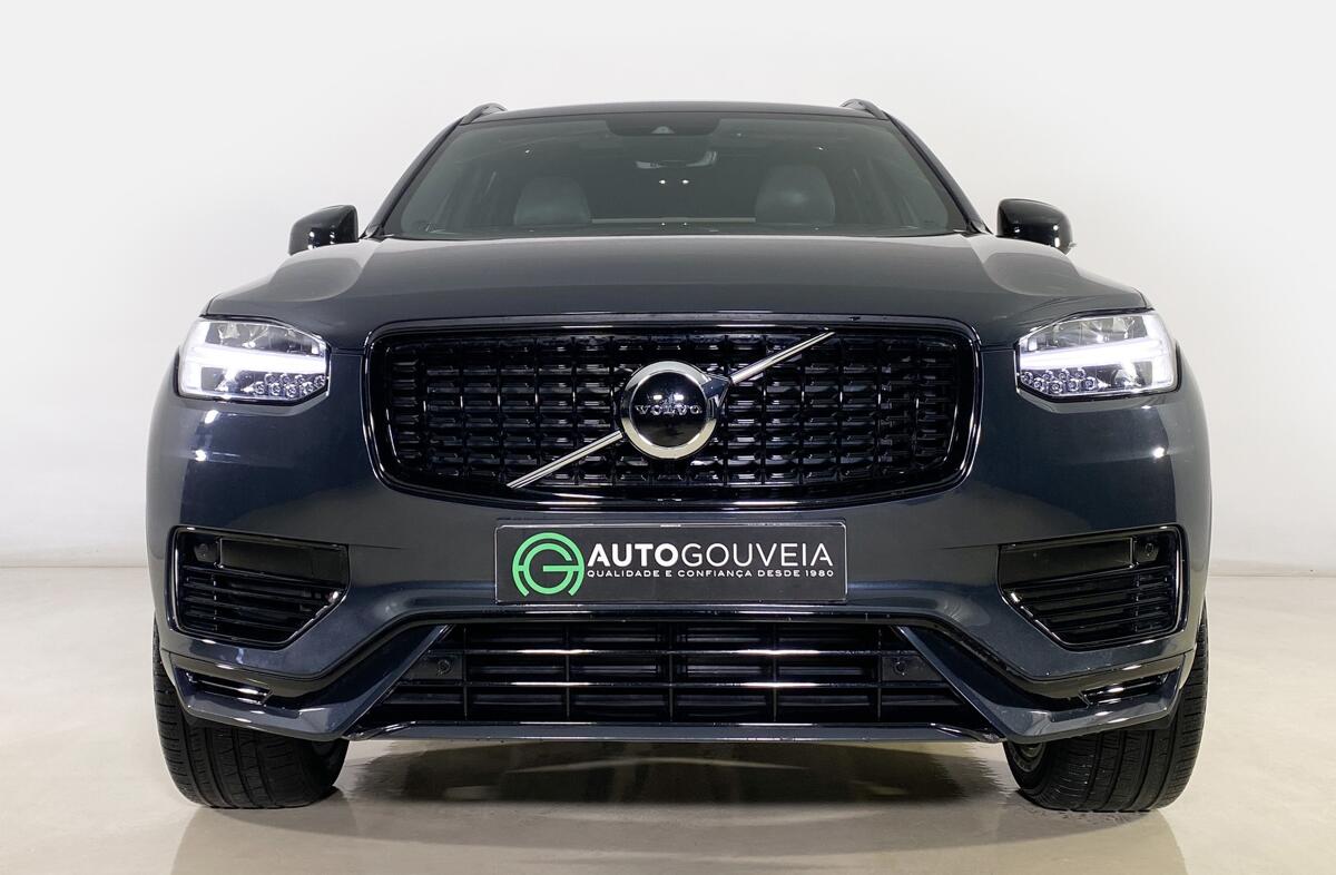 VOLVO XC90 2.0 T8 PHEV R-Design AWD