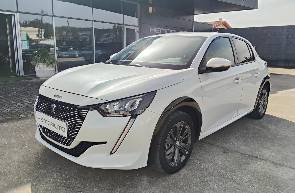 PEUGEOT 208 e- 50 kWh Active Pack