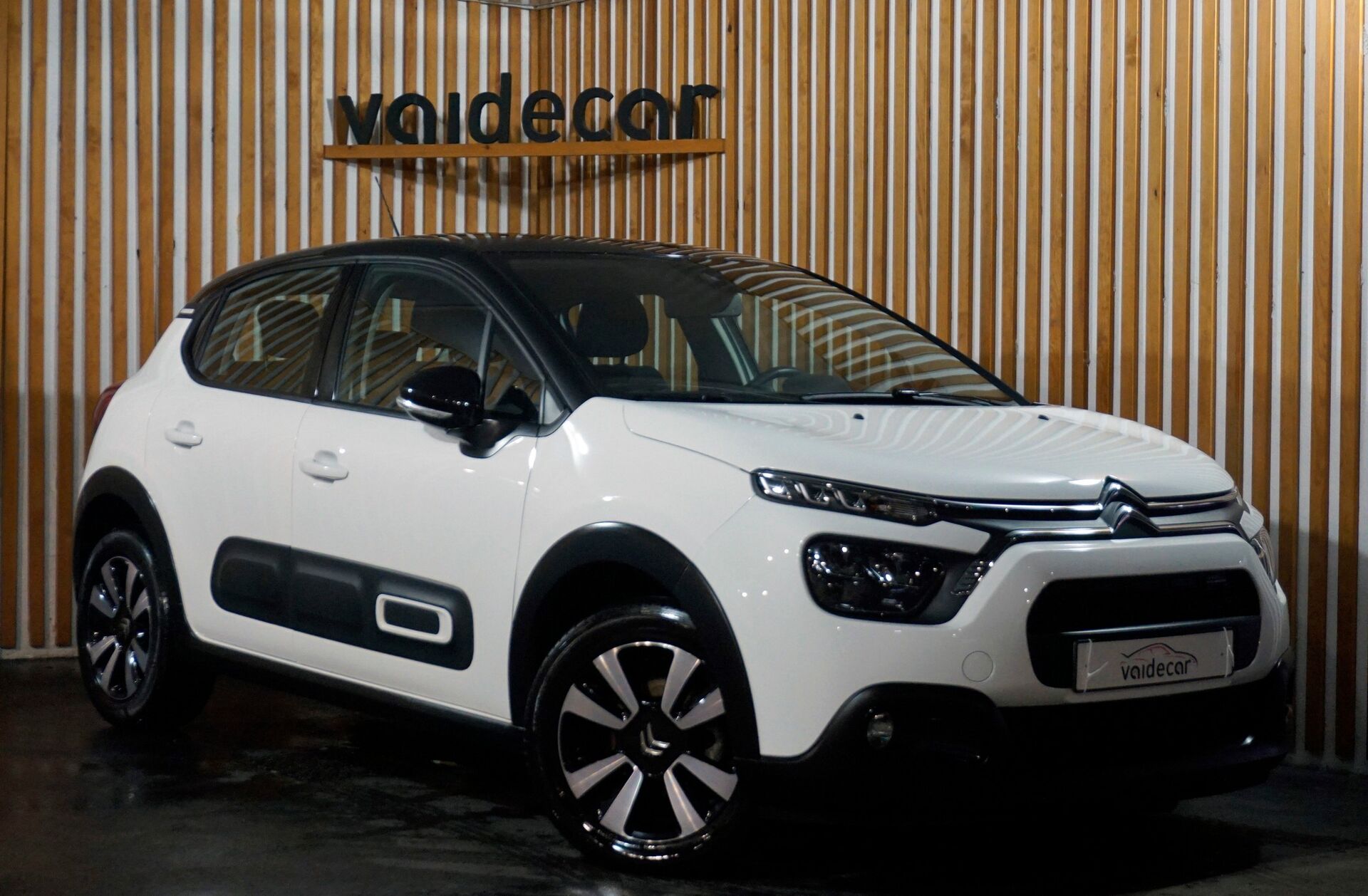 CITROEN C3 1.2 PureTech Shine