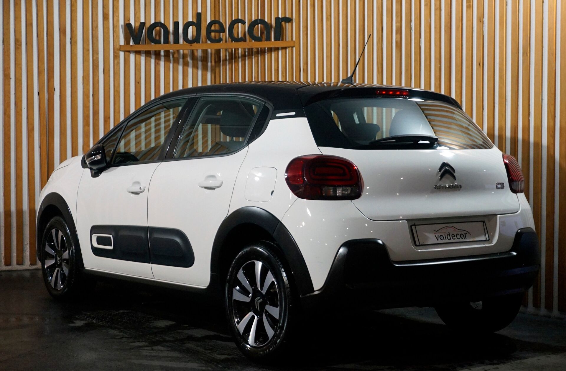 CITROEN C3 1.2 PureTech Shine