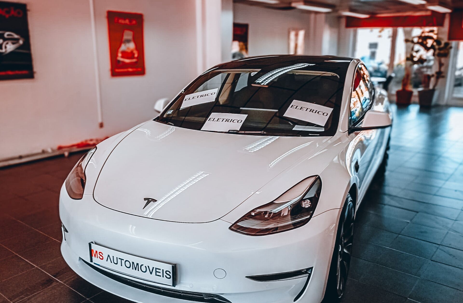 TESLA Model X Plaid AWD