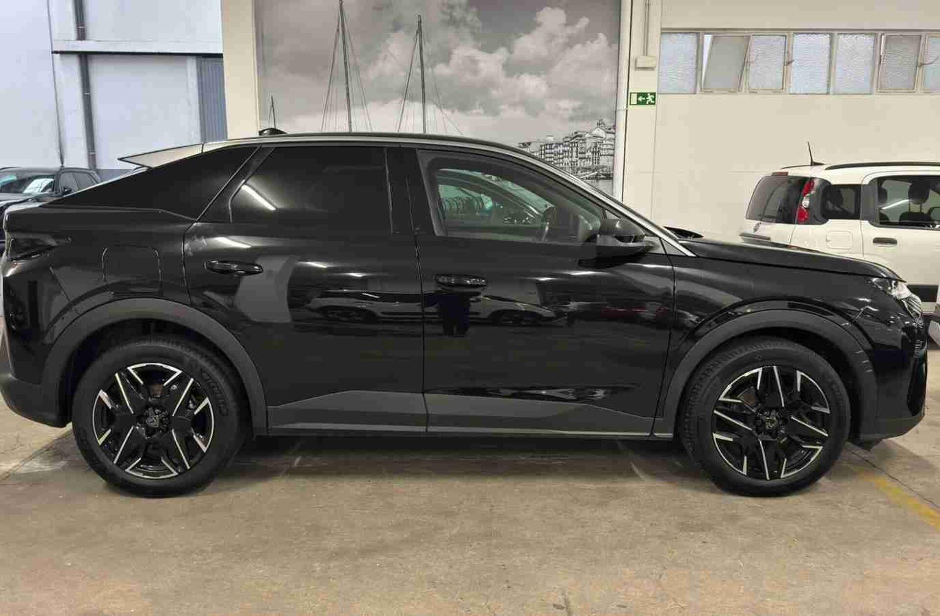 PEUGEOT 3008 1.2 Hybrid Allure e-DCS6