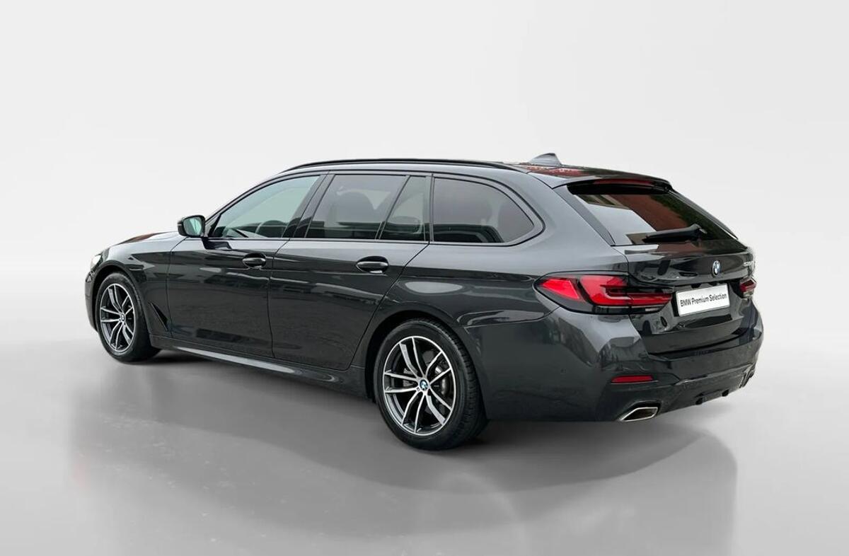 BMW Serie-5 520 d Pack Desportivo M Auto