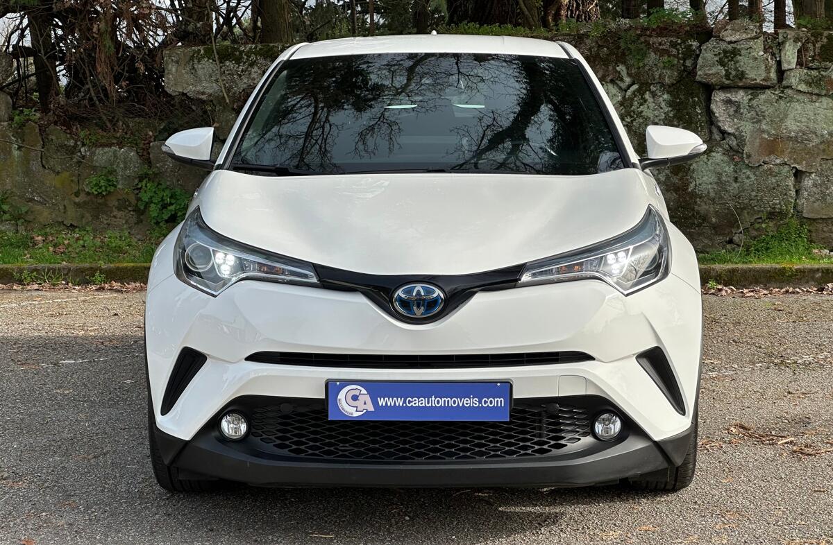 TOYOTA C-HR 1.8 HSD Comfort