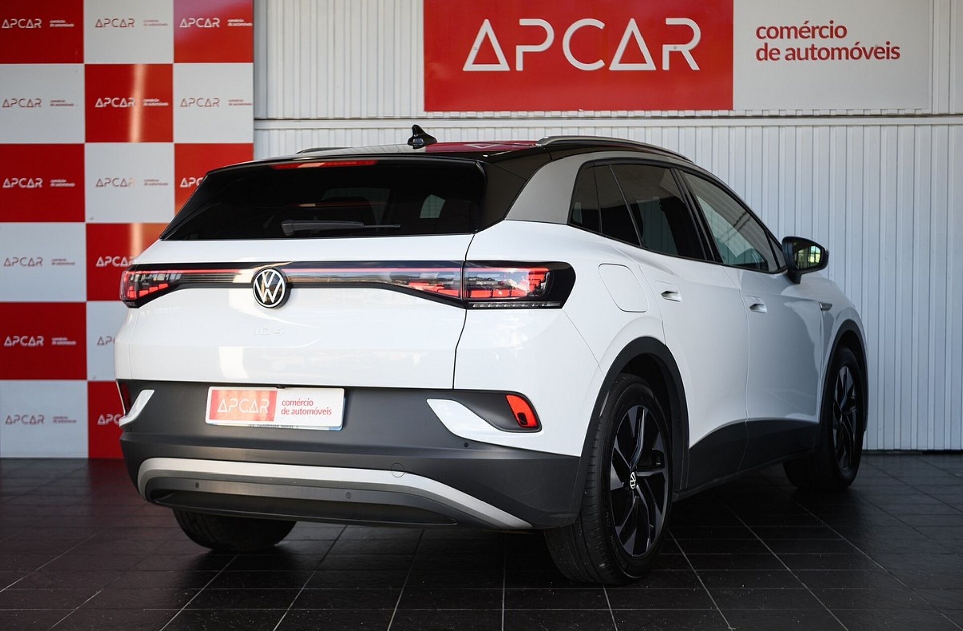 VOLKSWAGEN ID.4 77 kWh Pro Performance