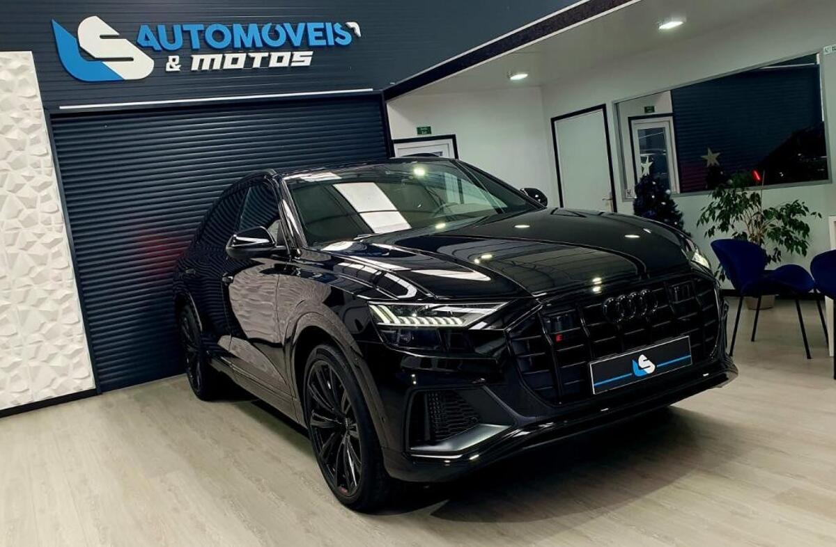 AUDI Q7 S TFSI quattro Tiptronic