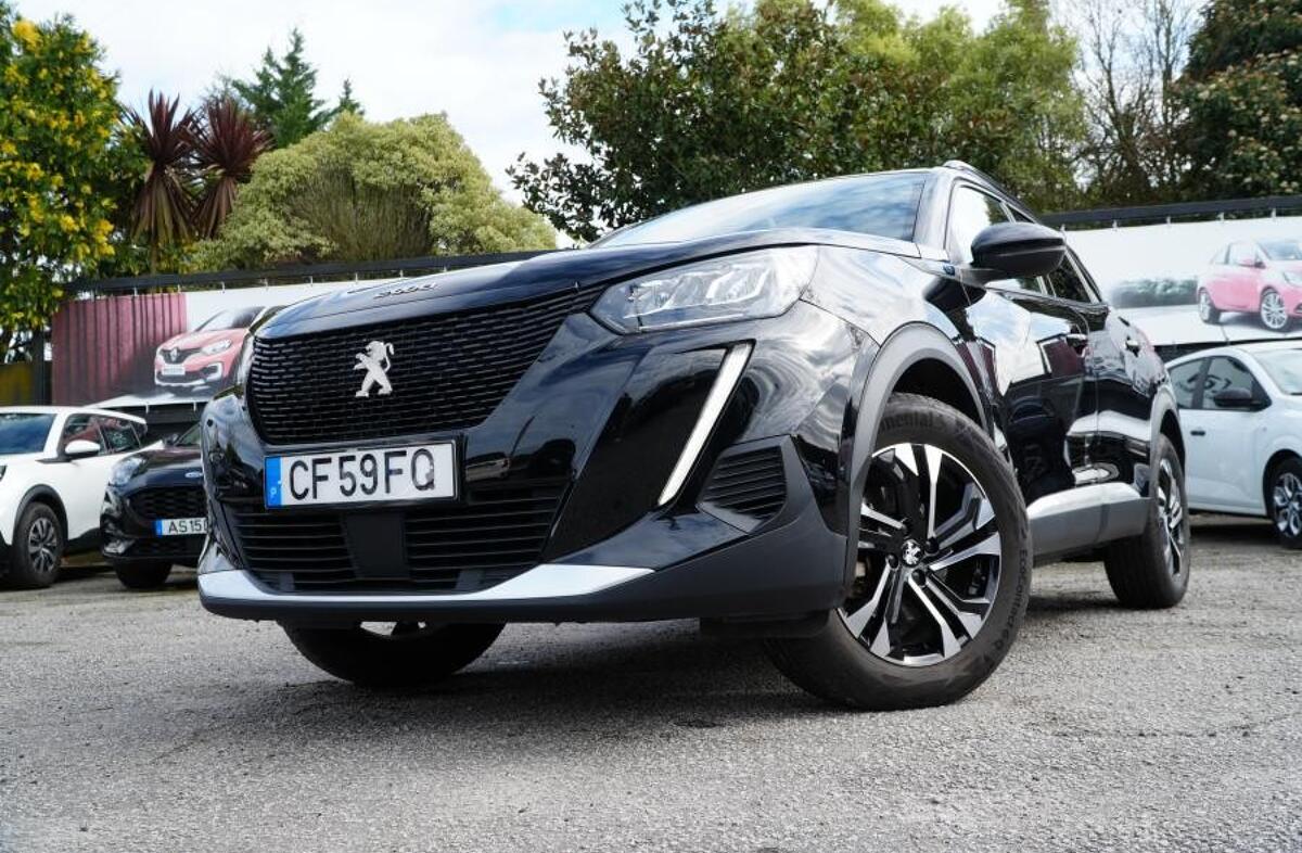 PEUGEOT 2008 e- 50 kWh GT