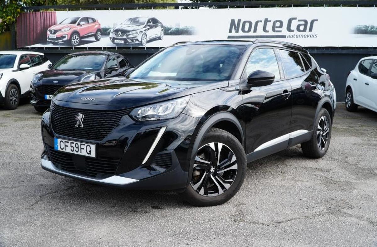 PEUGEOT 2008 e- 50 kWh GT