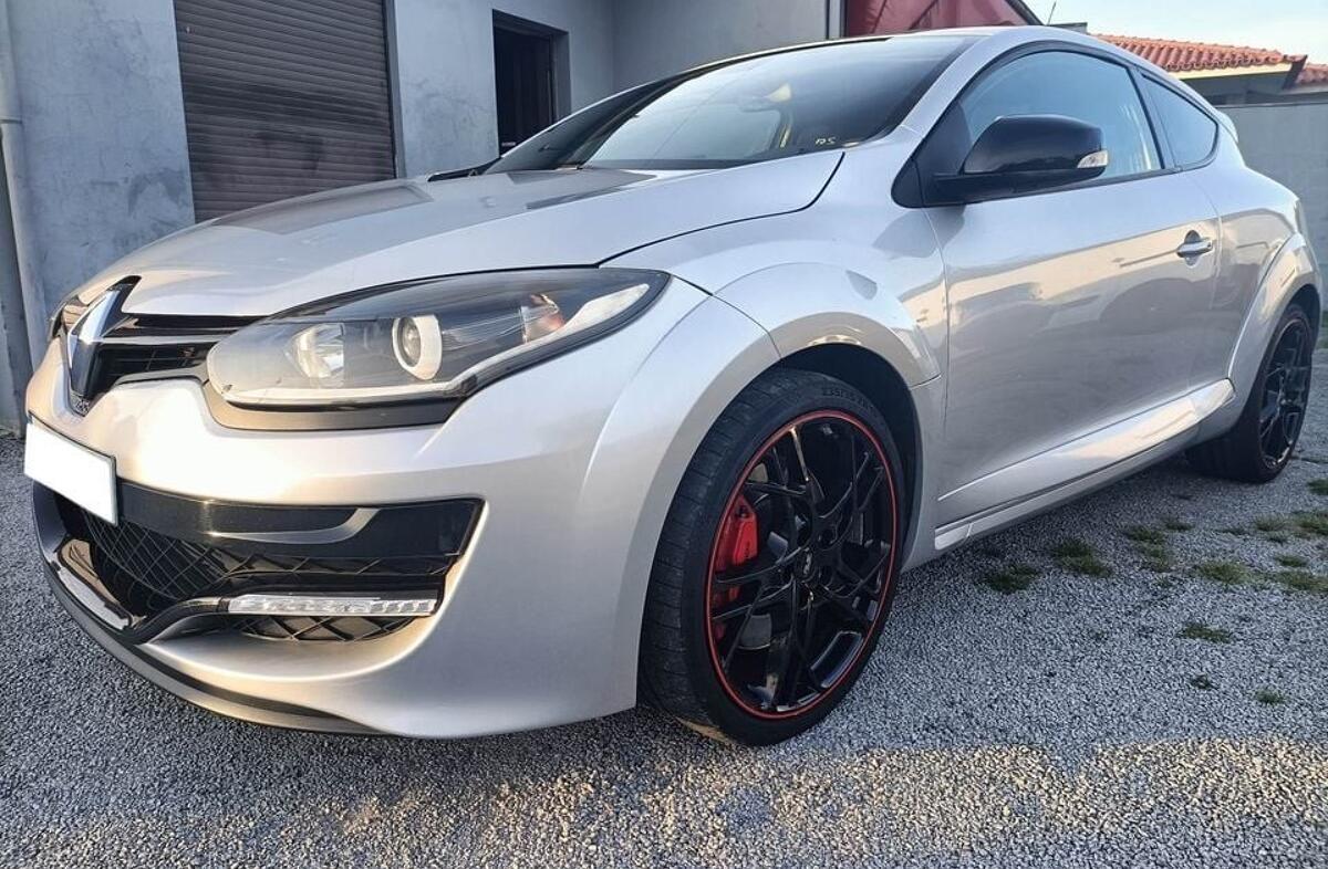 RENAULT Mégane C.2.0 T RS