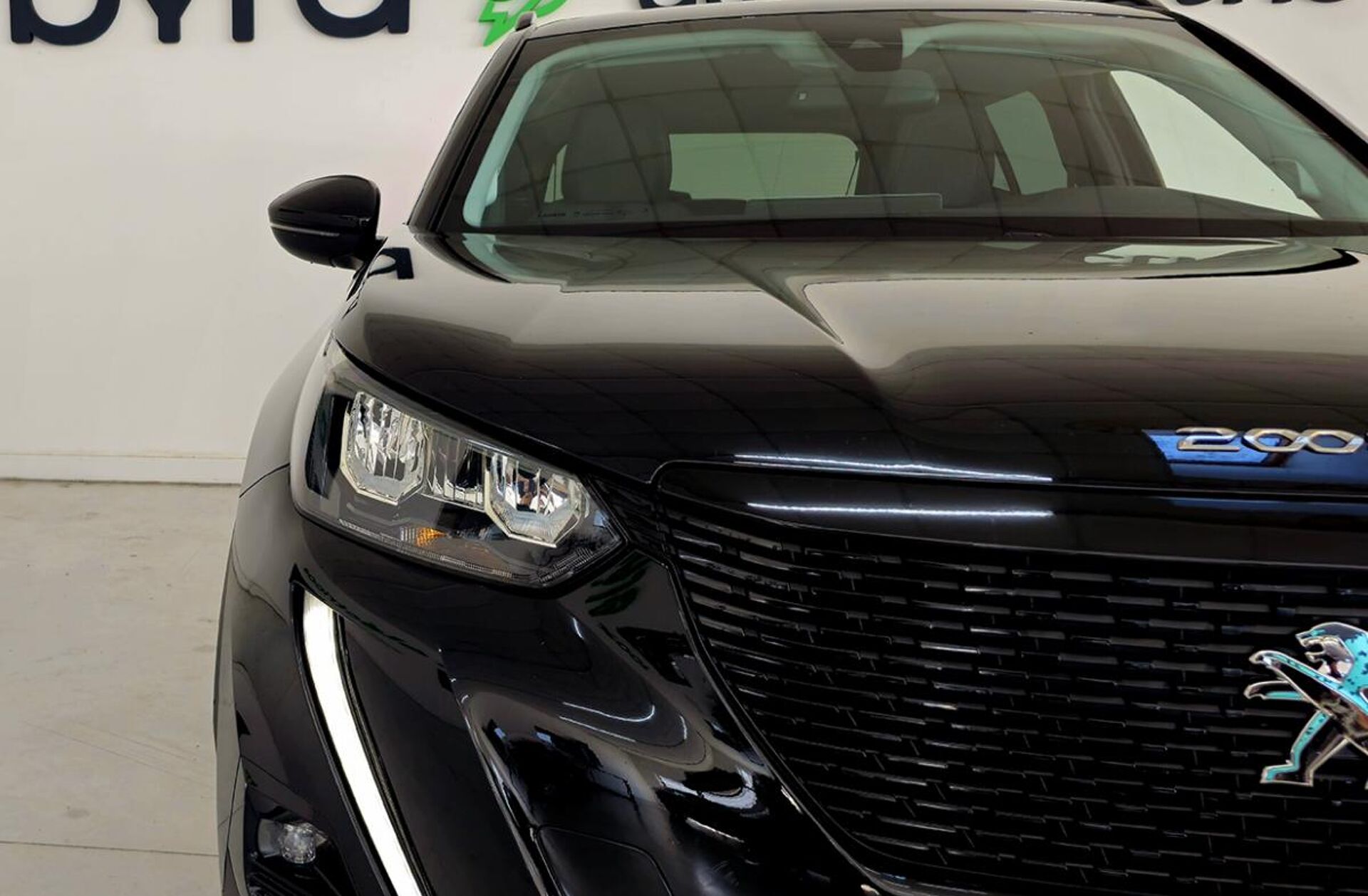 PEUGEOT 2008 e- 50 kWh GT