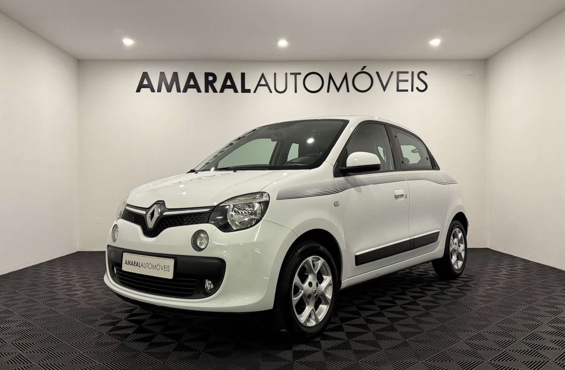 RENAULT Twingo 1.0 SCe Limited