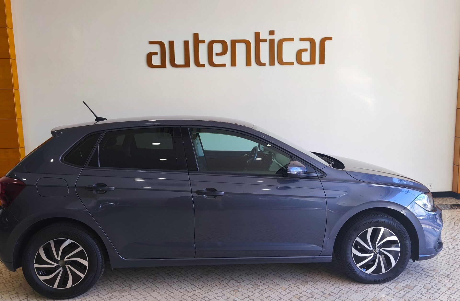 VOLKSWAGEN Polo 1.0 TSI Life DSG