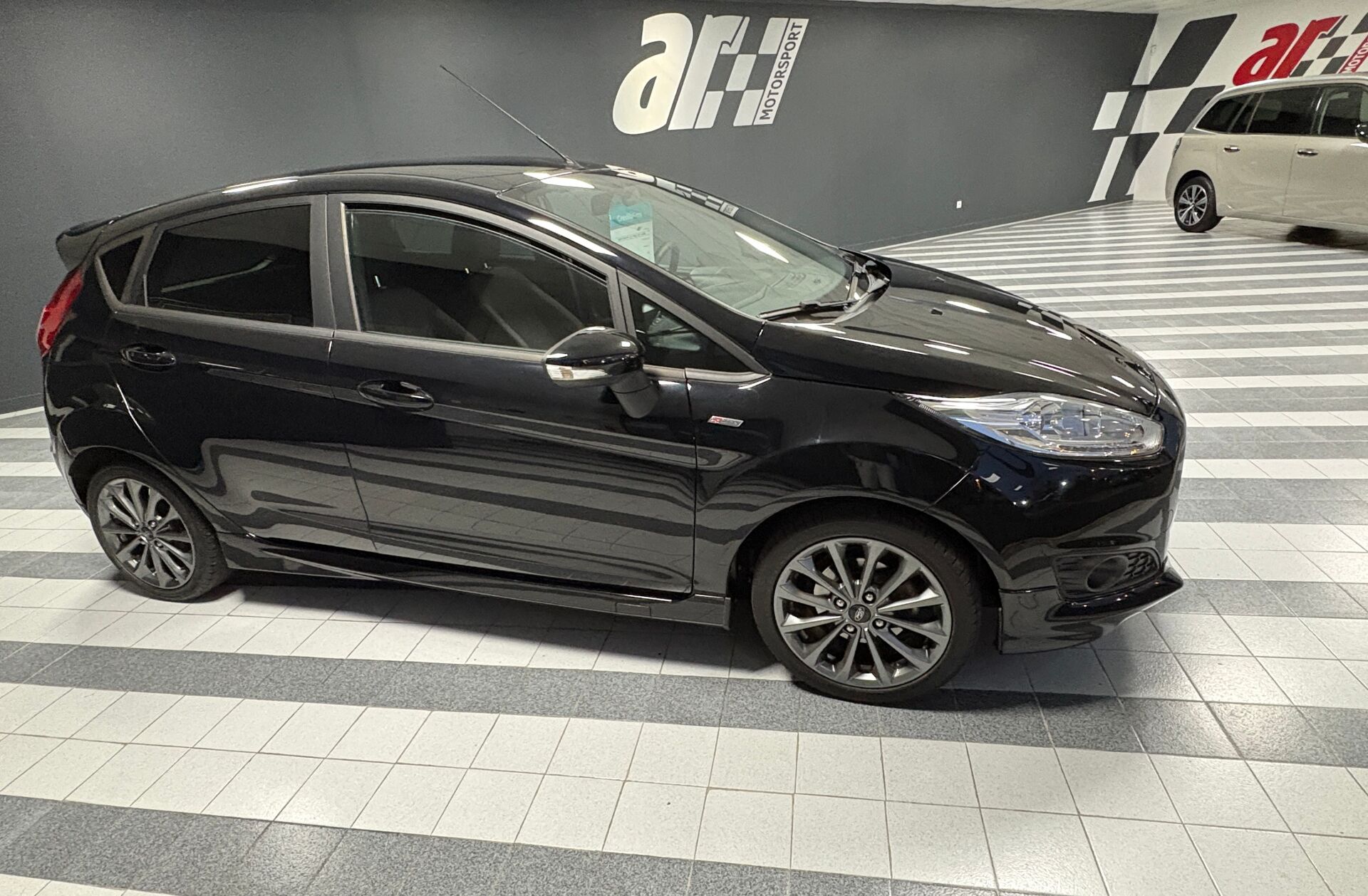 FORD Fiesta 1.5 TDCi Titanium