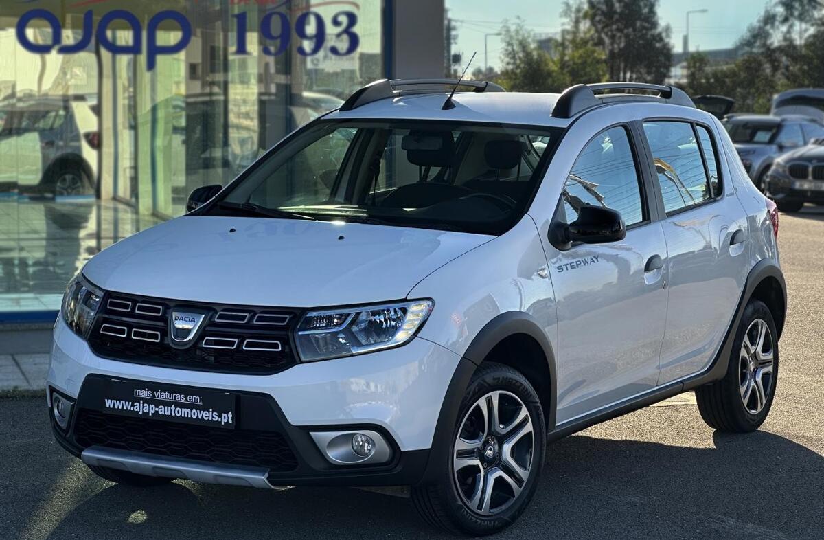 DACIA Sandero 1.0 TCe Stepway Essential