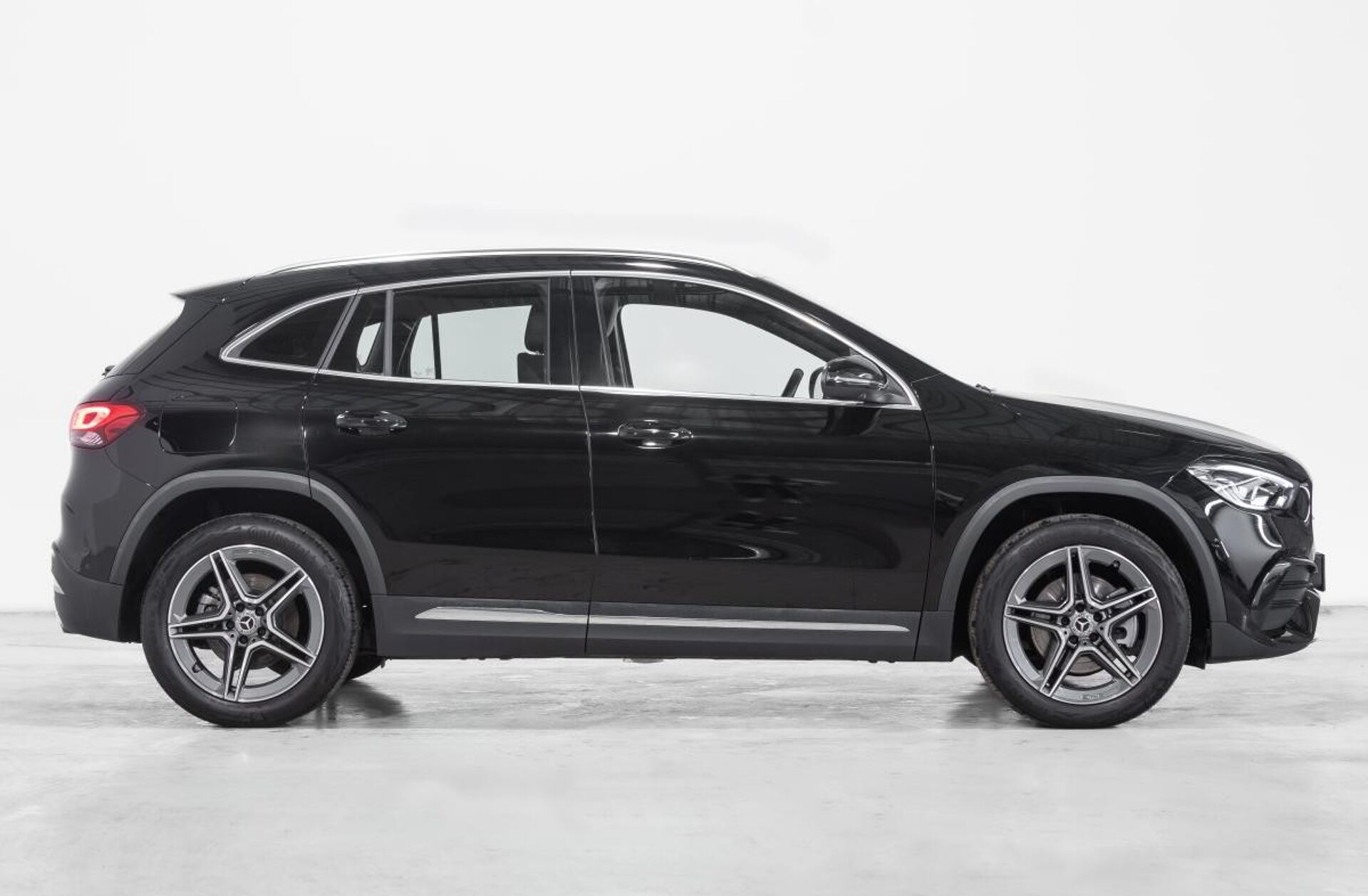 MERCEDES Classe GLA GLA 250 e AMG Line